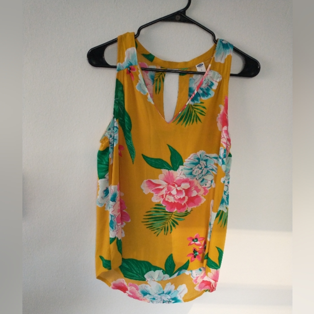 Yellow Floral Print Sleeveless Tunic Tank Top - Picture 3 of 10